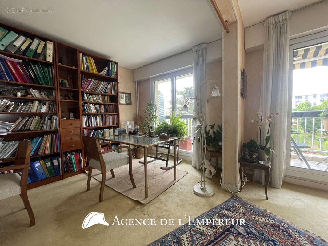 Appartement à RUEIL-MALMAISON