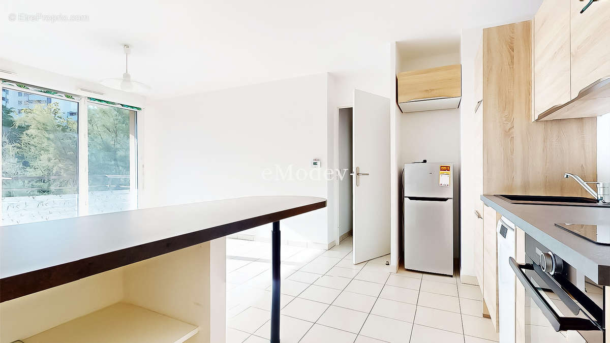 Appartement à GENNEVILLIERS