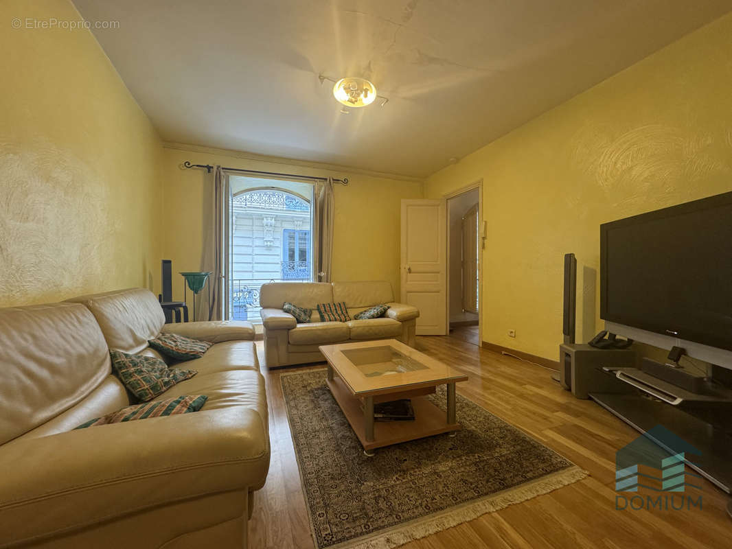 Appartement à BEZIERS