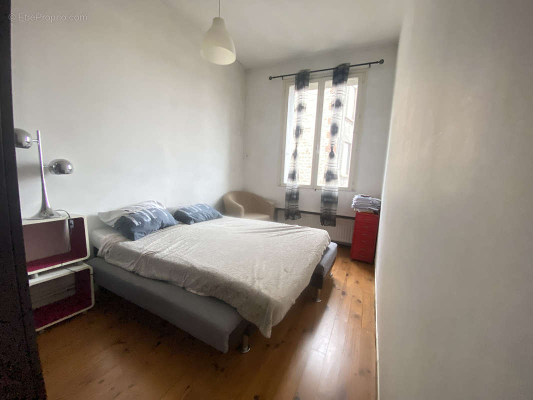 Appartement à SAINT-ETIENNE