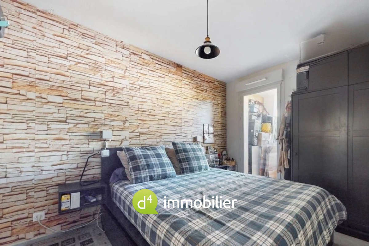 Appartement à MARSEILLE-9E