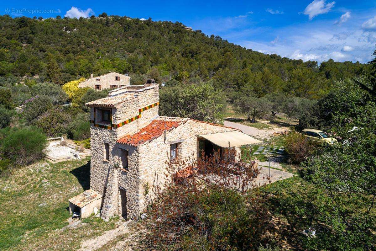 Maison à LURS