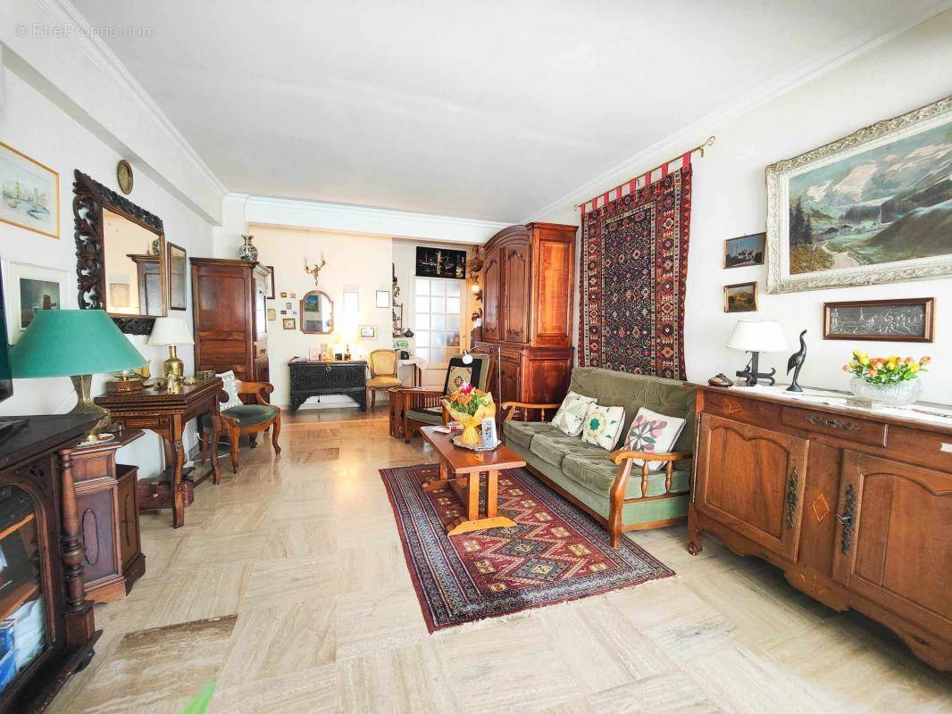 Appartement à CAGNES-SUR-MER