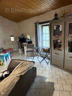 Appartement à VALVIGNERES