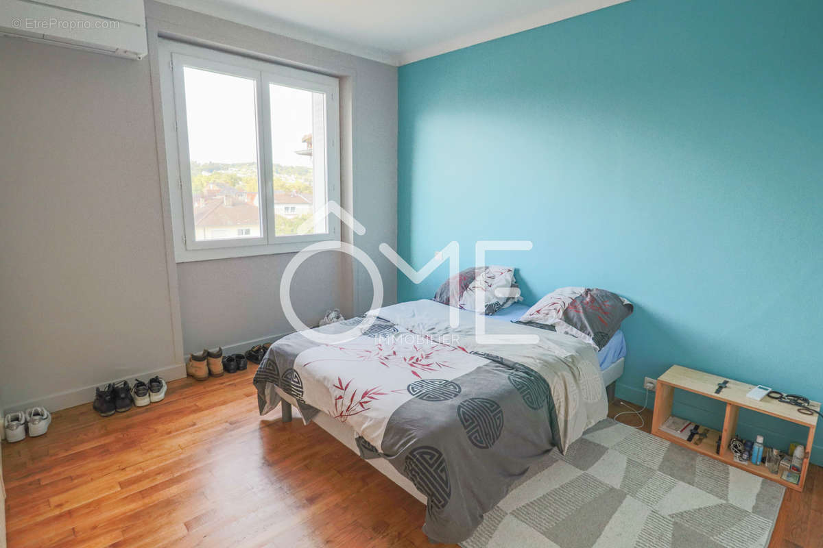 Appartement à BRIVE-LA-GAILLARDE