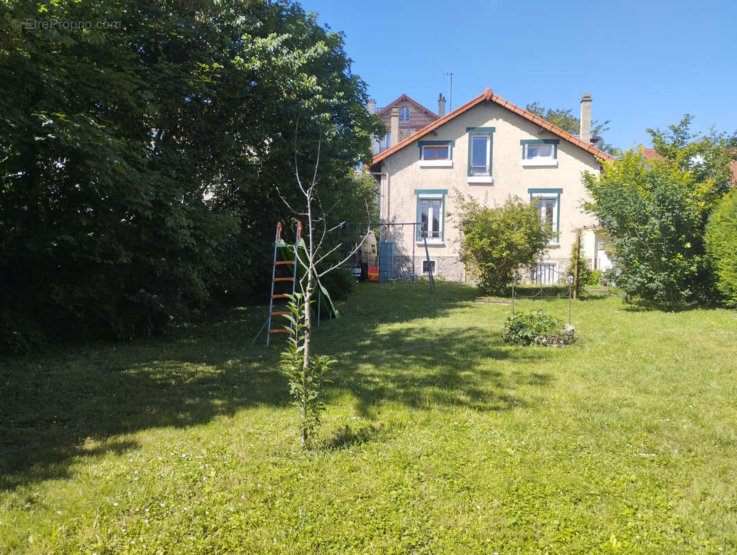 Maison à CHAMPIGNY-SUR-MARNE