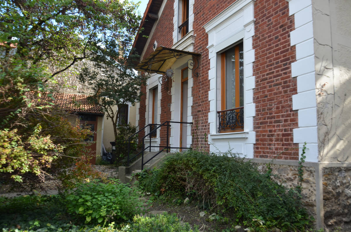 Maison à CHAMPIGNY-SUR-MARNE