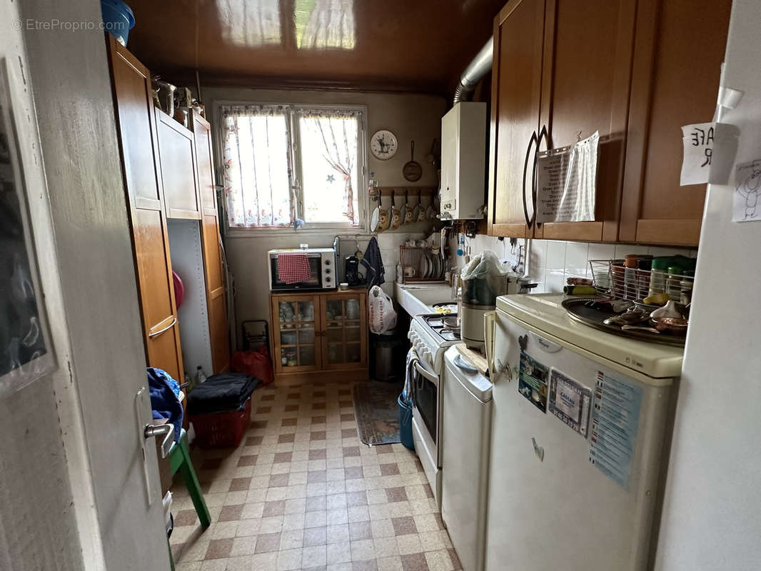 Appartement à VILLETANEUSE