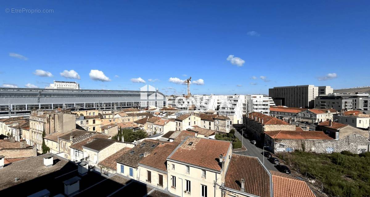 Appartement à BORDEAUX