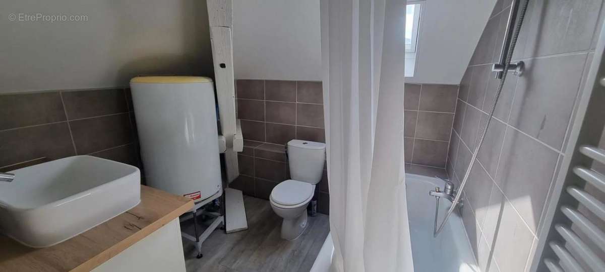 Appartement à AIX-LES-BAINS