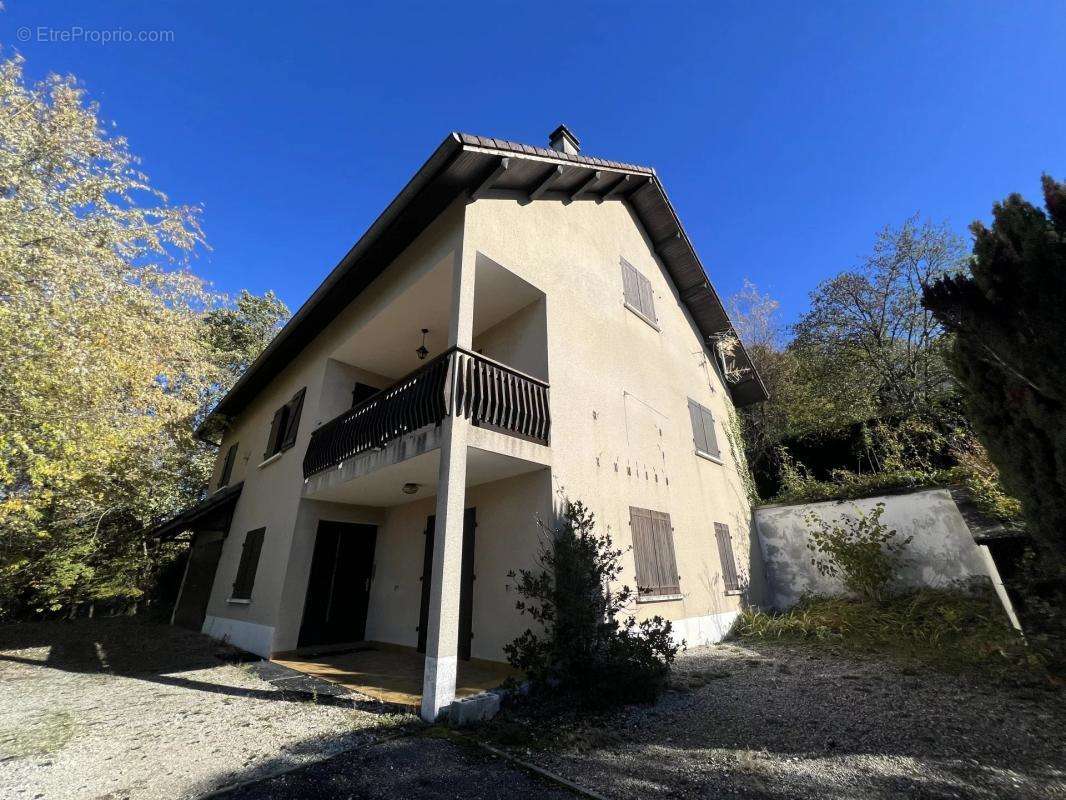 Maison à GRESY-SUR-AIX