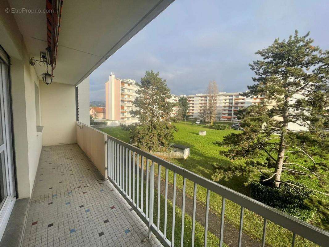 Appartement à AIX-LES-BAINS