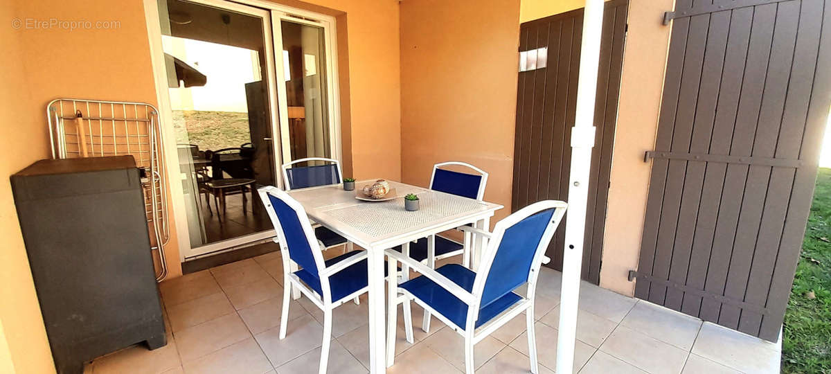 Appartement à LA LONDE-LES-MAURES