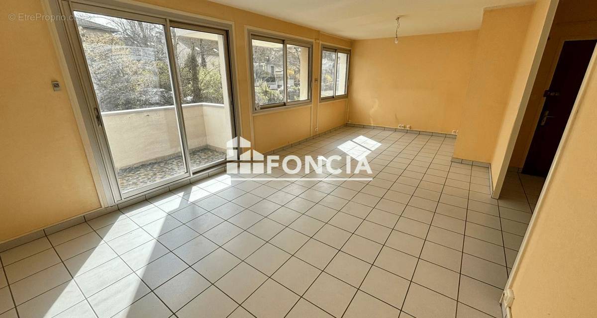 Appartement à CHAMALIERES