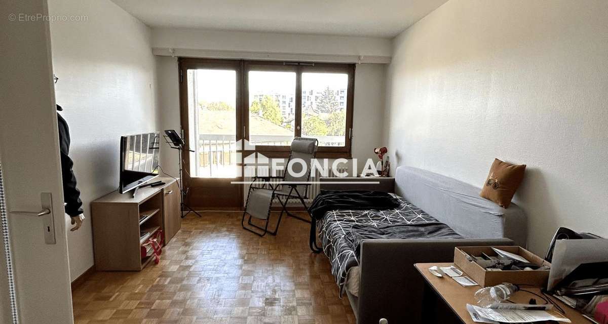 Appartement à AMBILLY