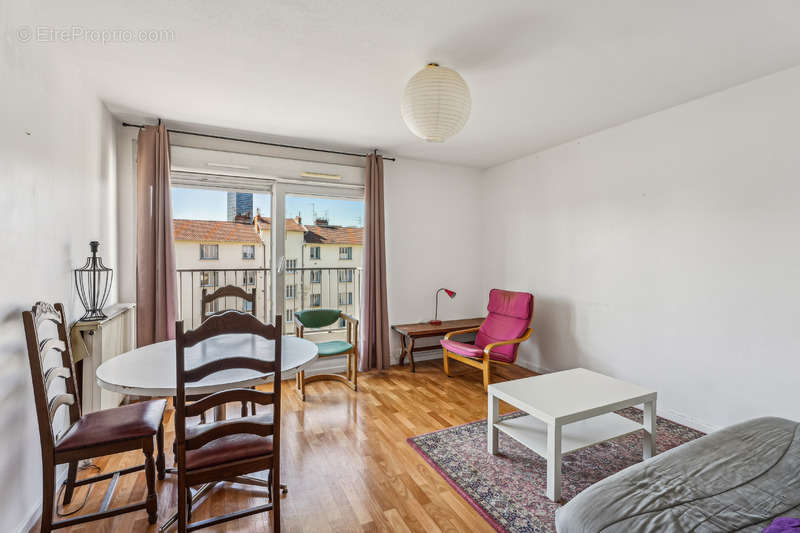 Appartement à LYON-3E