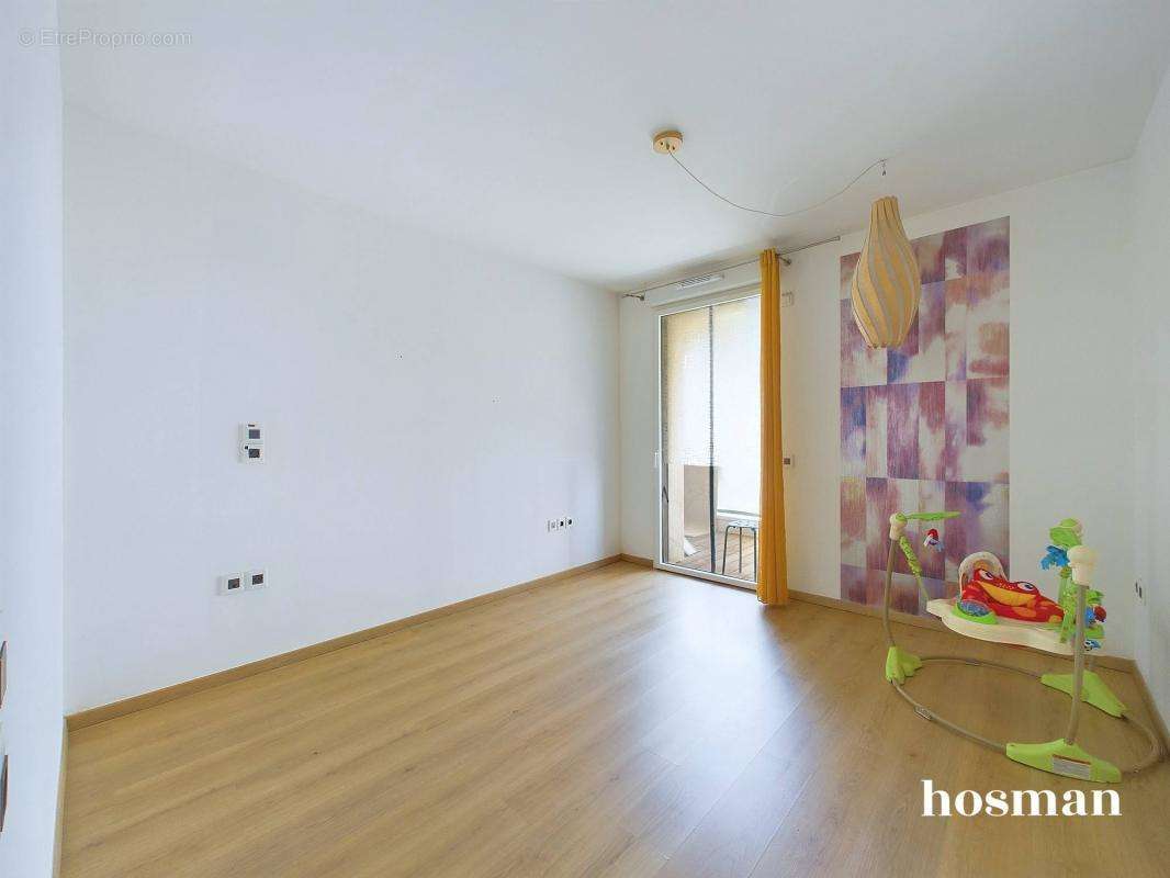 Appartement à LYON-8E