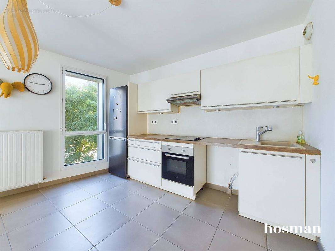 Appartement à LYON-8E