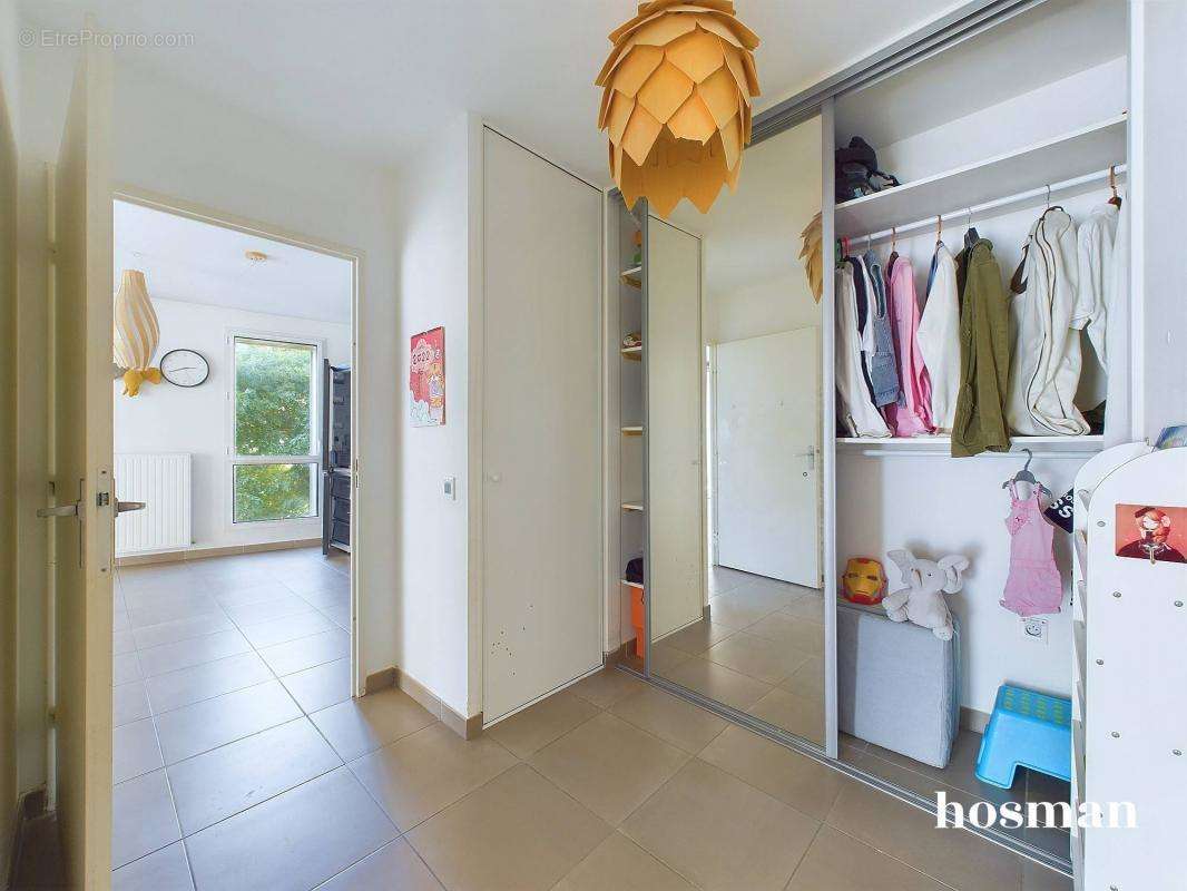 Appartement à LYON-8E