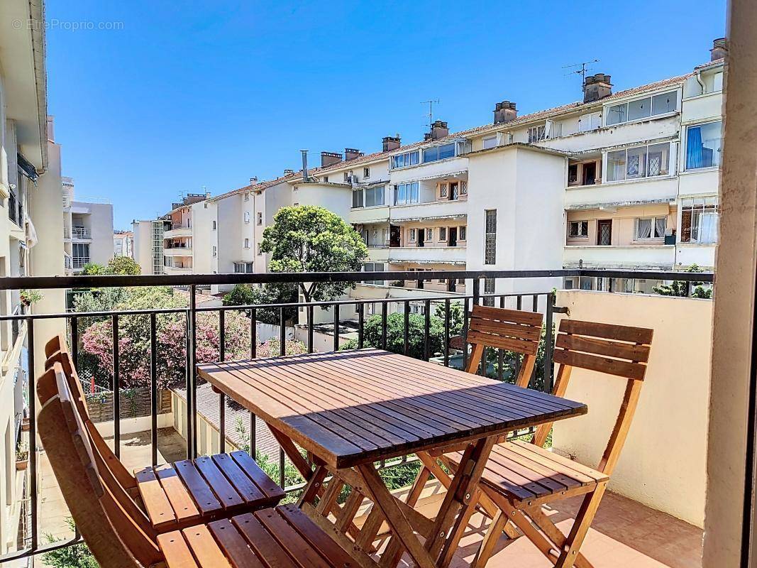 Appartement à FREJUS