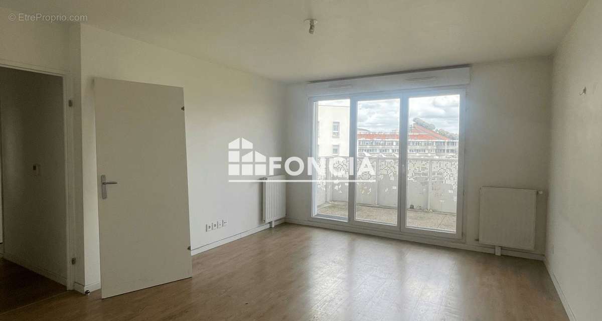 Appartement à EVRY