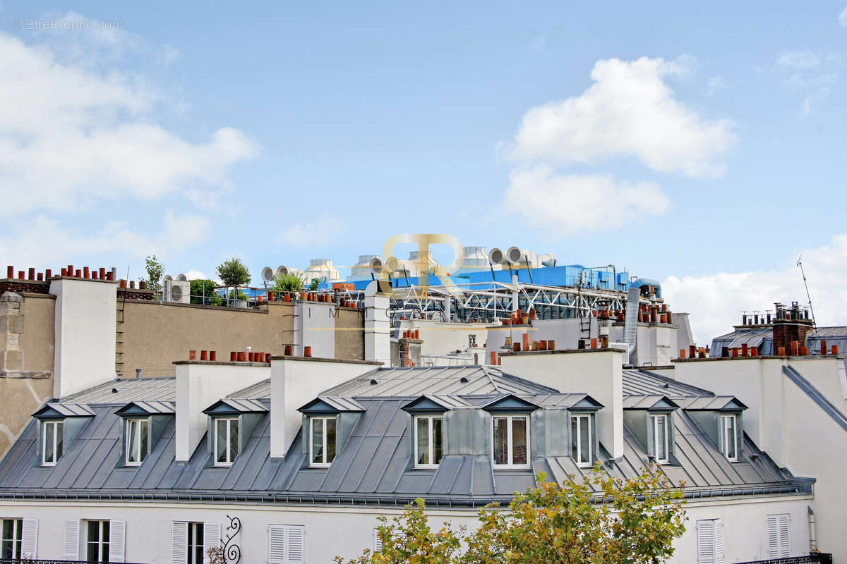 Appartement à PARIS-1E