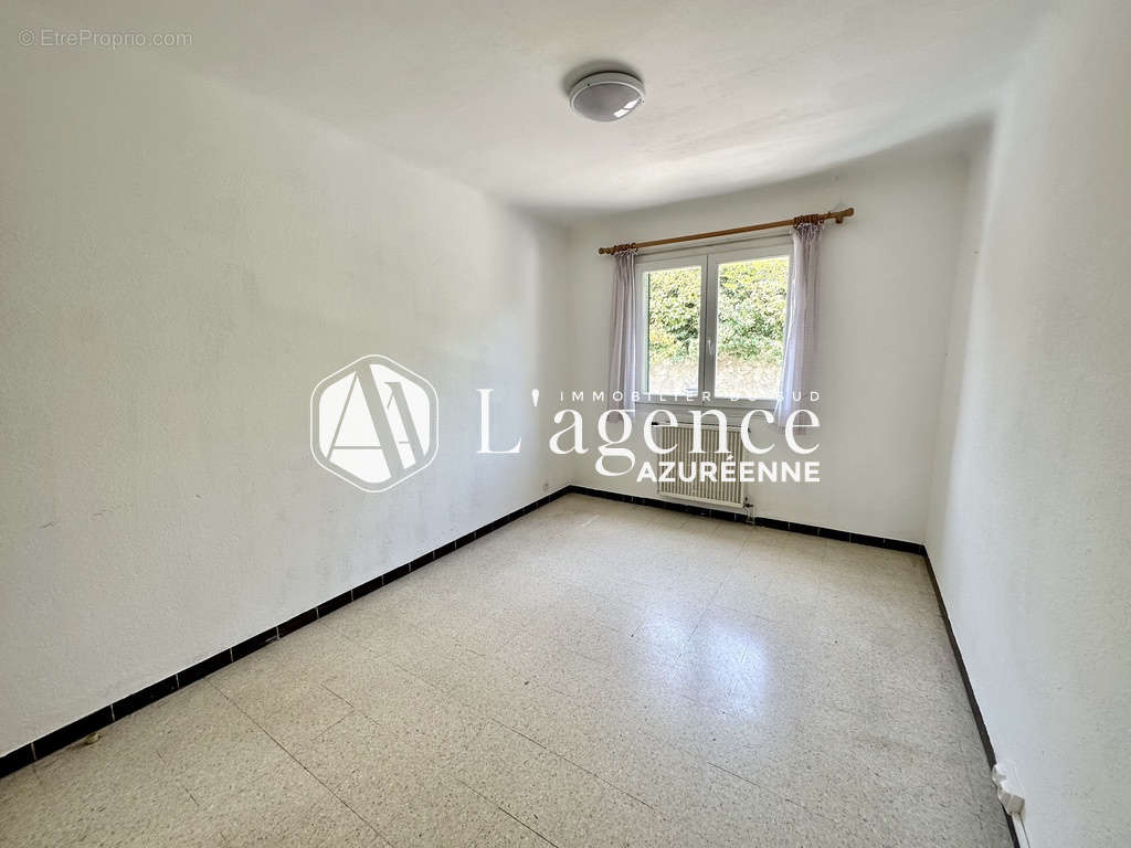 Appartement à VENCE