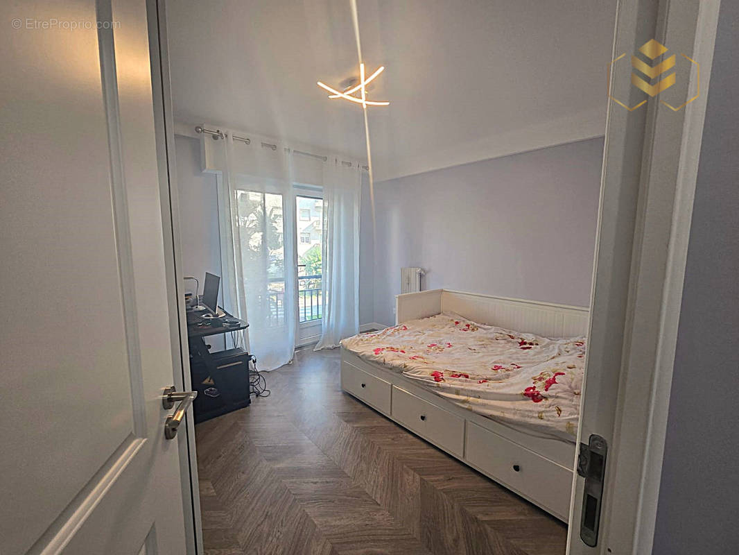 Appartement à ROQUEBRUNE-CAP-MARTIN