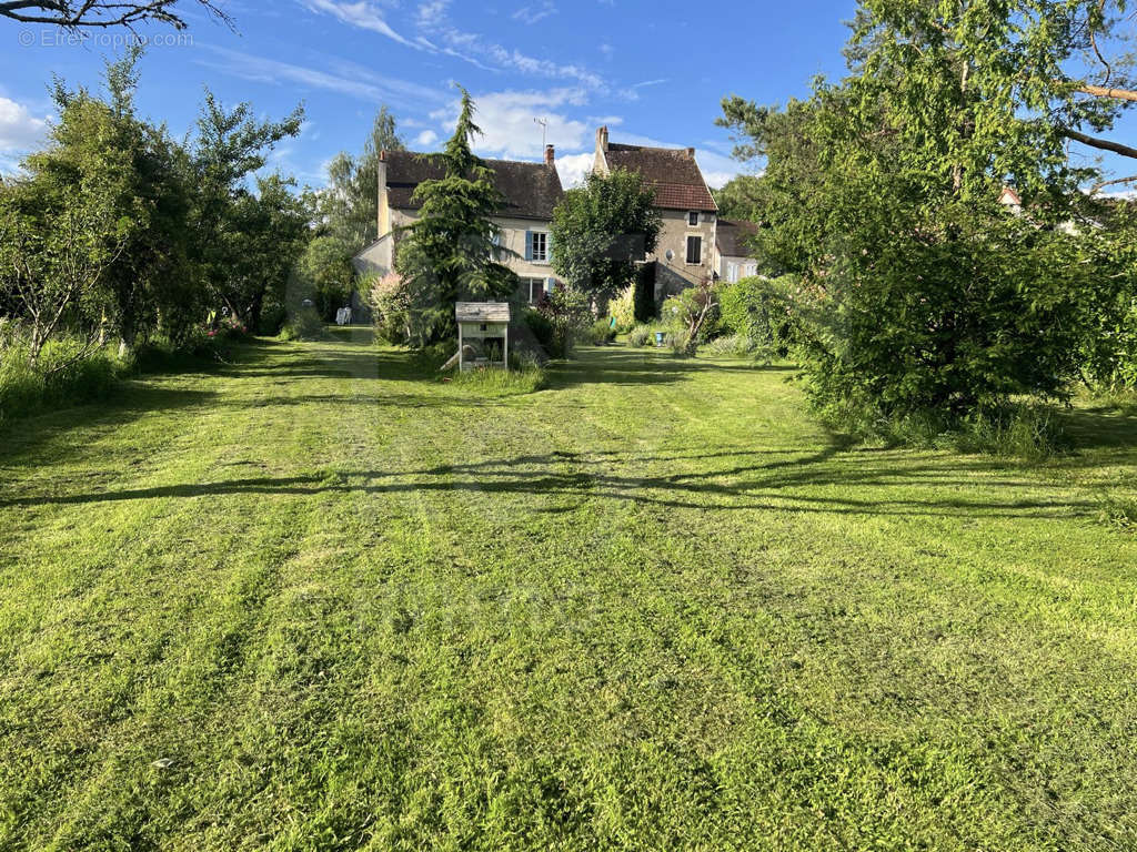 Maison à ARQUIAN