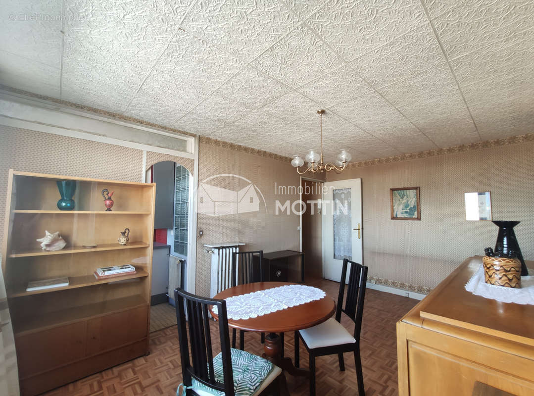 Appartement à VITRY-SUR-SEINE