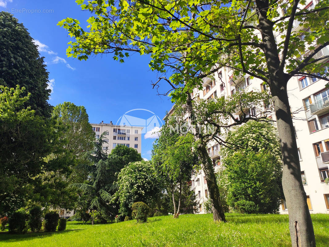 Appartement à VITRY-SUR-SEINE