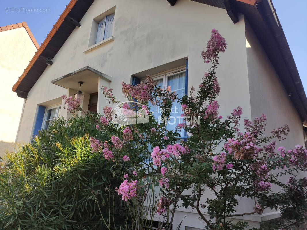 Maison à VITRY-SUR-SEINE