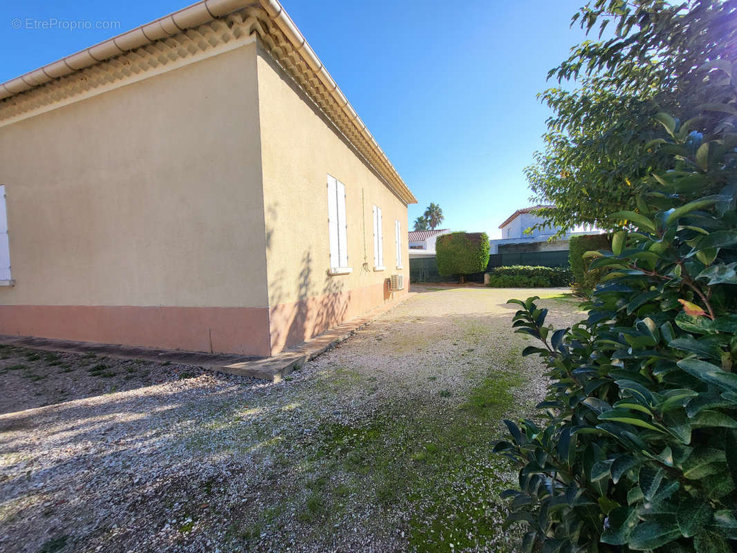 Maison à HYERES