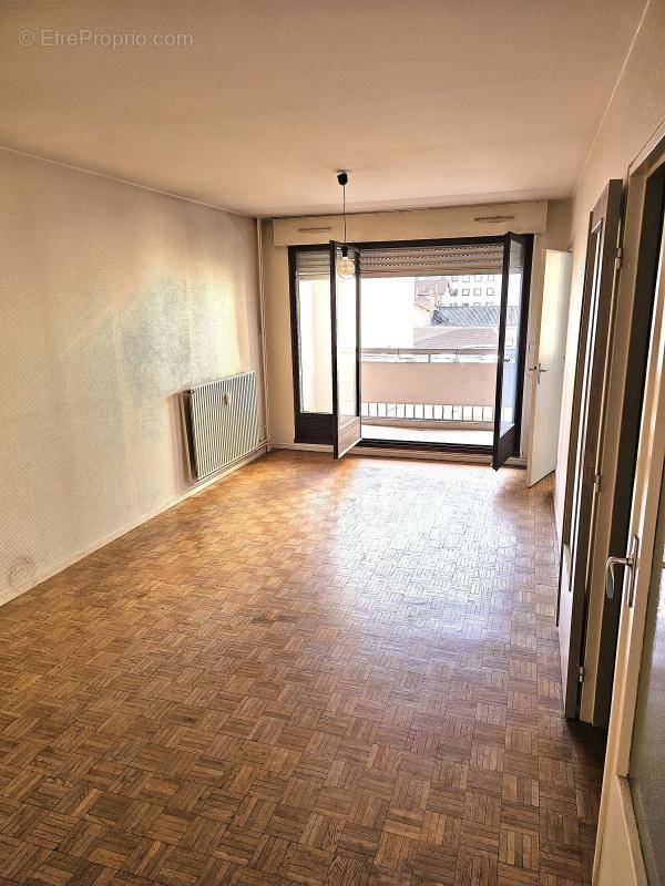 Appartement à LYON-7E