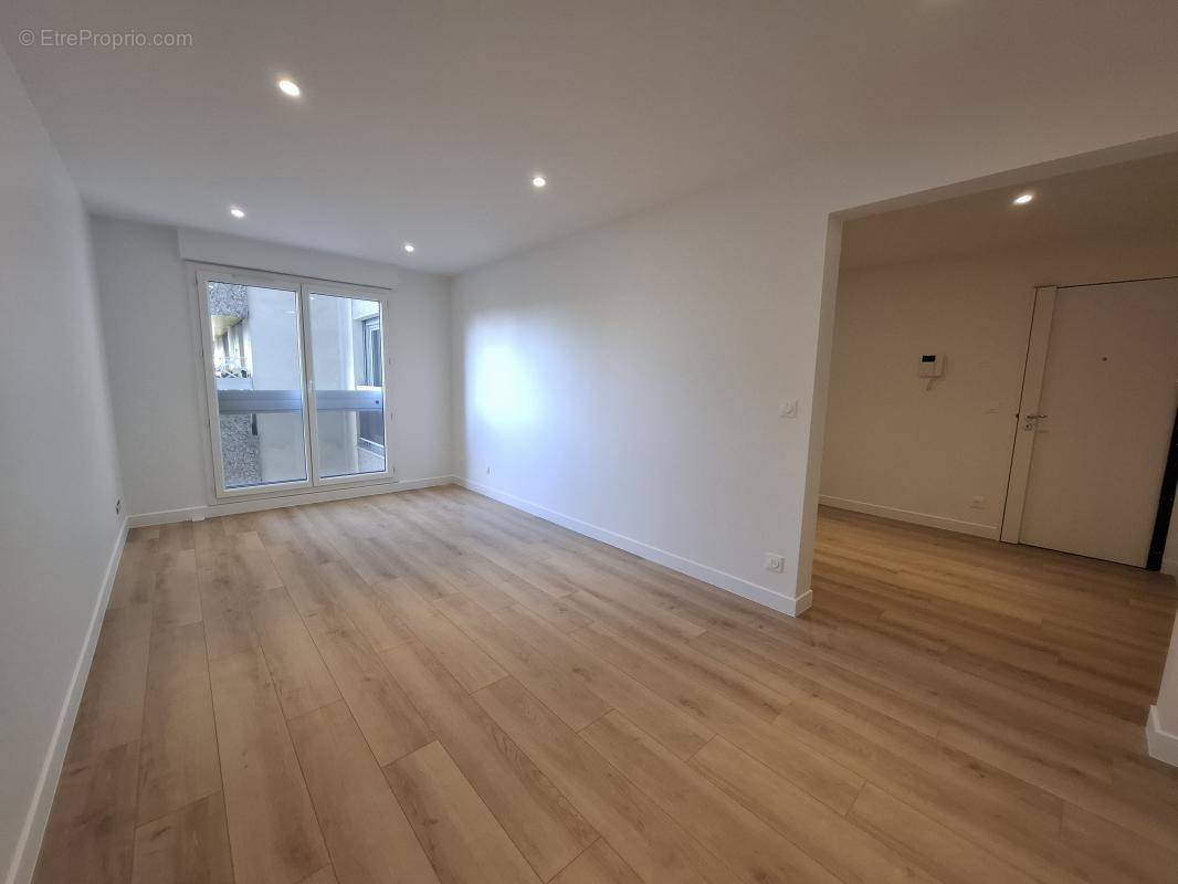 Appartement à BOULOGNE-BILLANCOURT