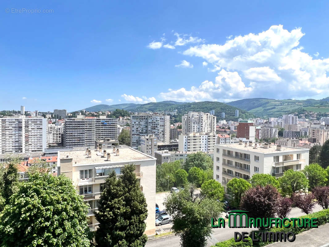 Appartement à SAINT-ETIENNE