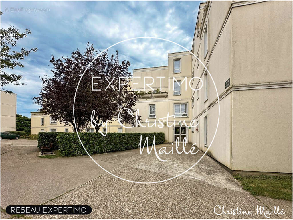 Appartement à MONTIGNY-LE-BRETONNEUX