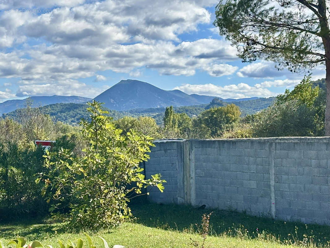 Maison à VAISON-LA-ROMAINE