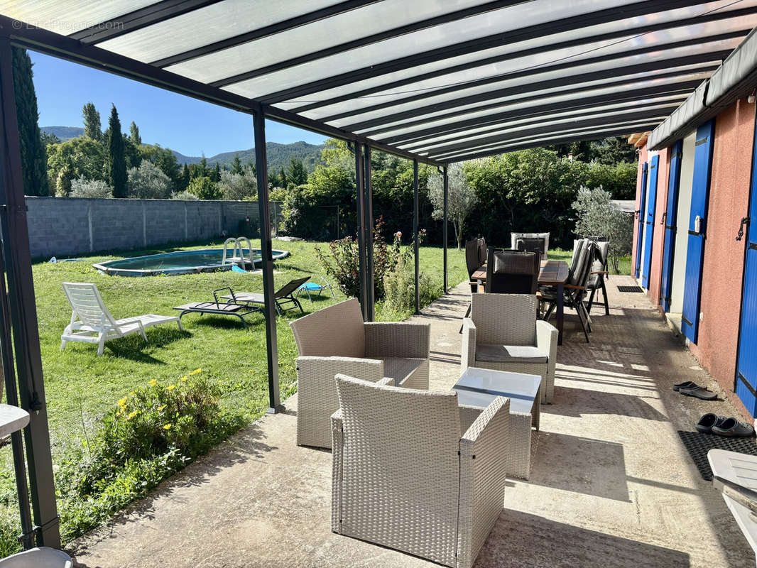 Maison à VAISON-LA-ROMAINE