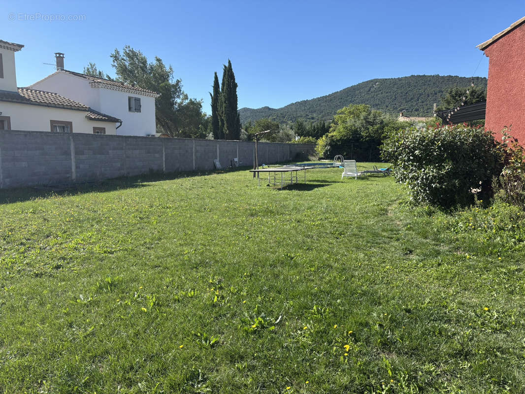 Maison à VAISON-LA-ROMAINE