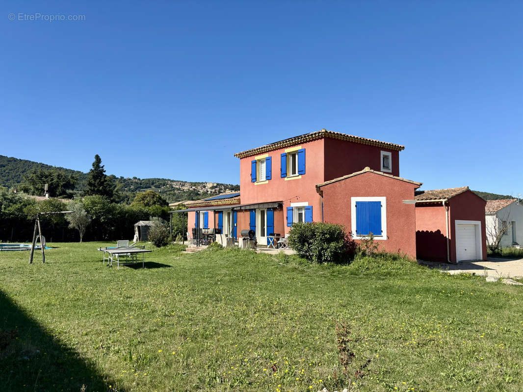 Maison à VAISON-LA-ROMAINE