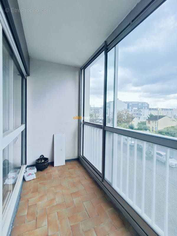 Appartement à SARTROUVILLE