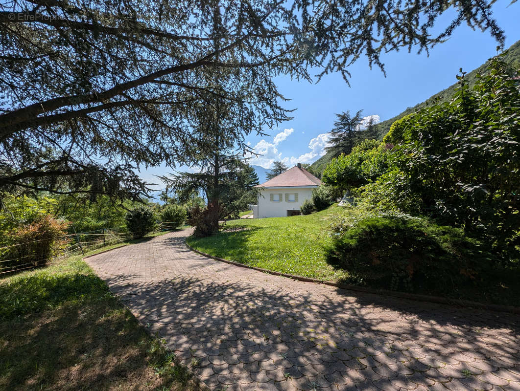 Maison à SAINT-MARTIN-LE-VINOUX