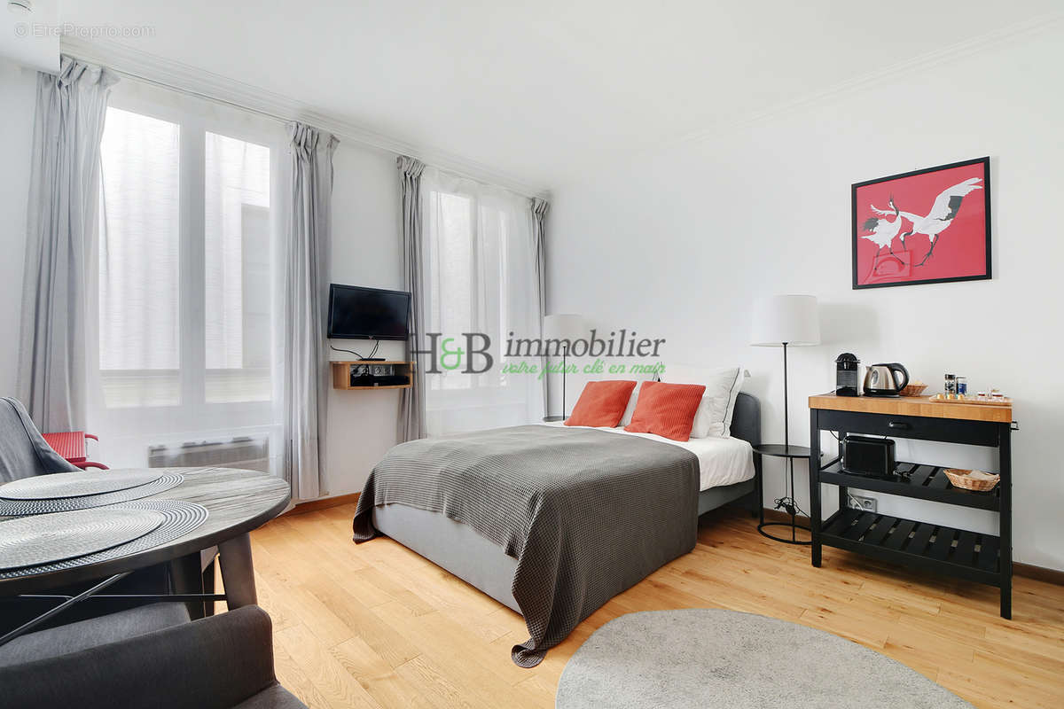 Appartement à PARIS-12E