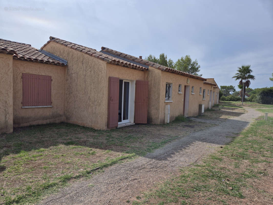 Maison à PUGET-SUR-ARGENS