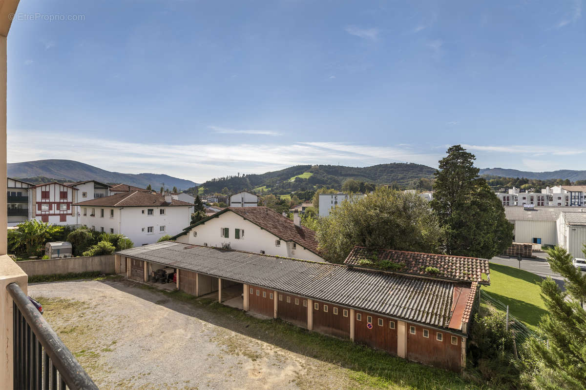 Appartement à URRUGNE