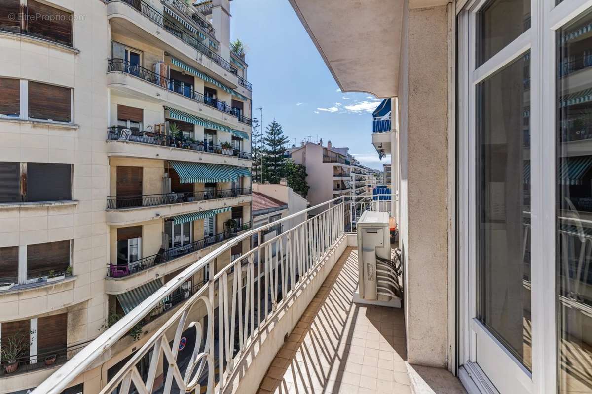 Appartement à NICE