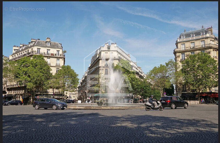 Appartement à PARIS-16E