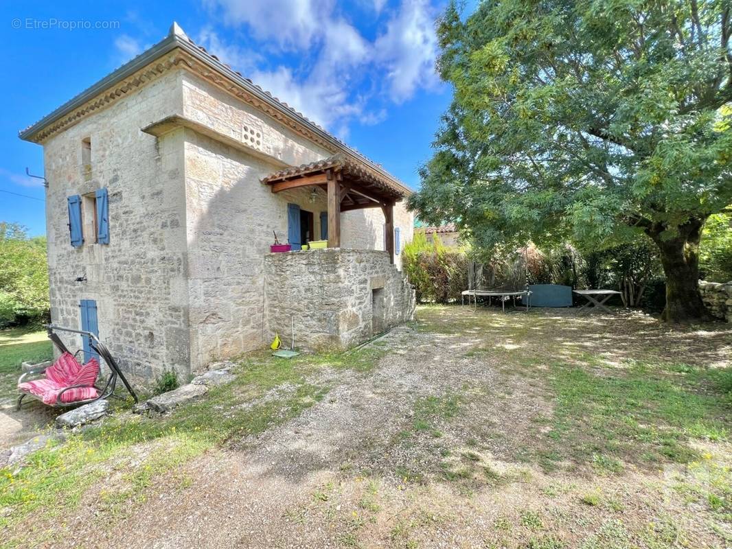 Maison à CAHORS