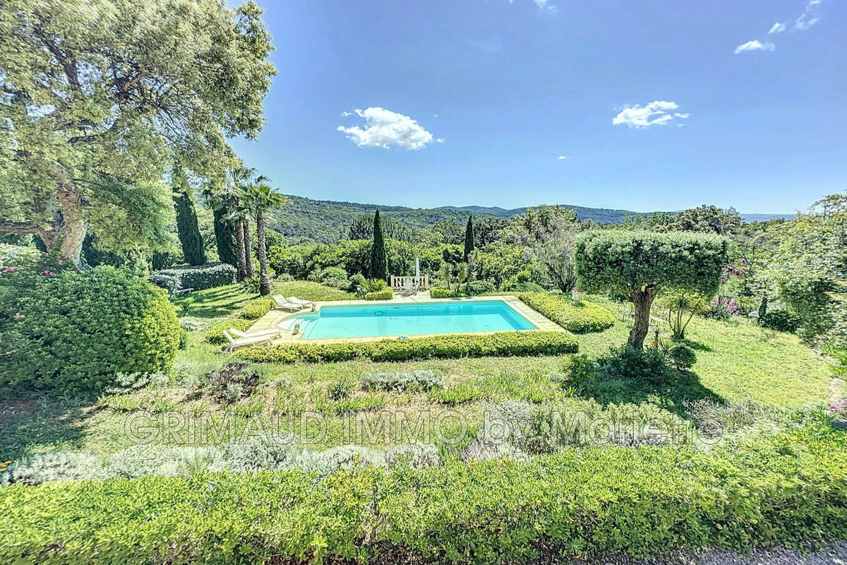 Maison à LA GARDE-FREINET